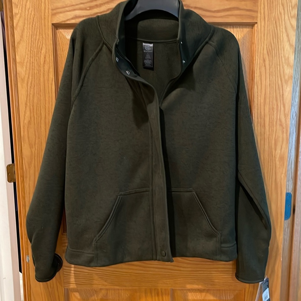 Champion women’s large dark olive bomber style sweatshirt front full zip NWT